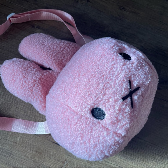 MIFFY-Brand New (NWOT) Fleece Crossbody Handbag-Your Choice White or Pink - Picture 15 of 16